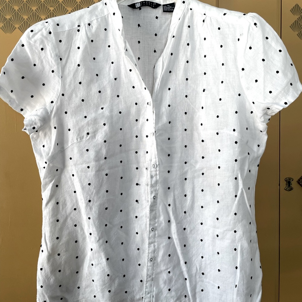 White polka dot 100% linen short sleeve shirt
